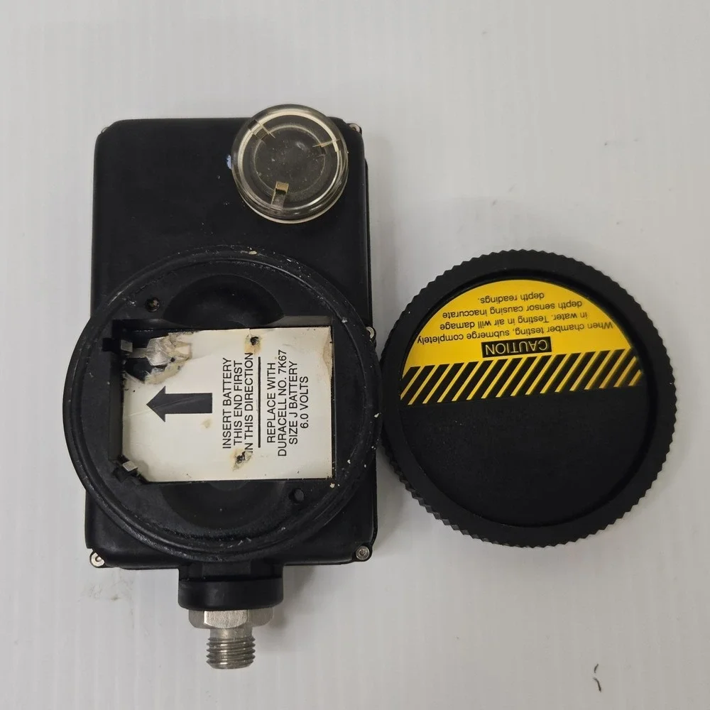 US Divers Aqua Lung Scan 4 Metric Scuba‎ Computer Console Air Integrated